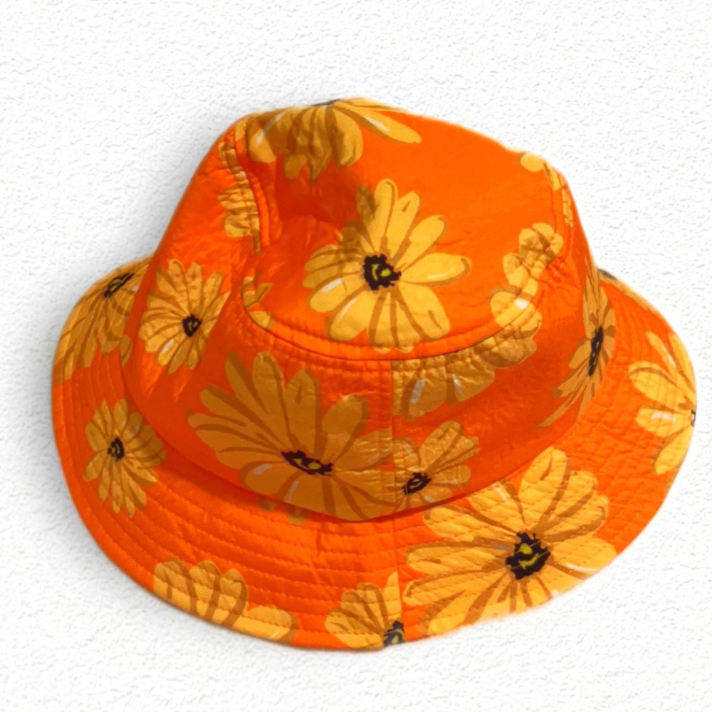 🌻 Orange with Yellow Flower Bucket Hat (Forever 21 Exclusive)